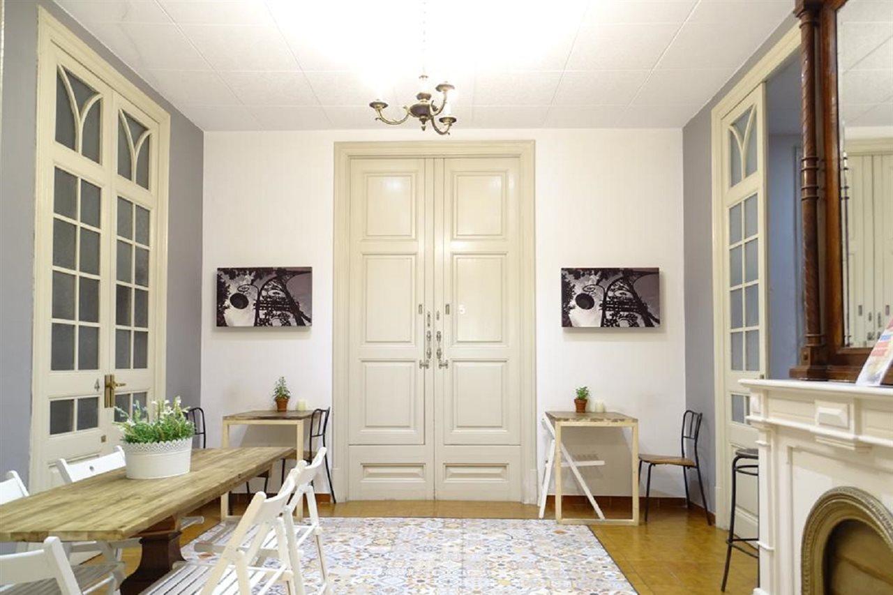 Coimpact Coliving Bruc Hostel Barcelona Ngoại thất bức ảnh